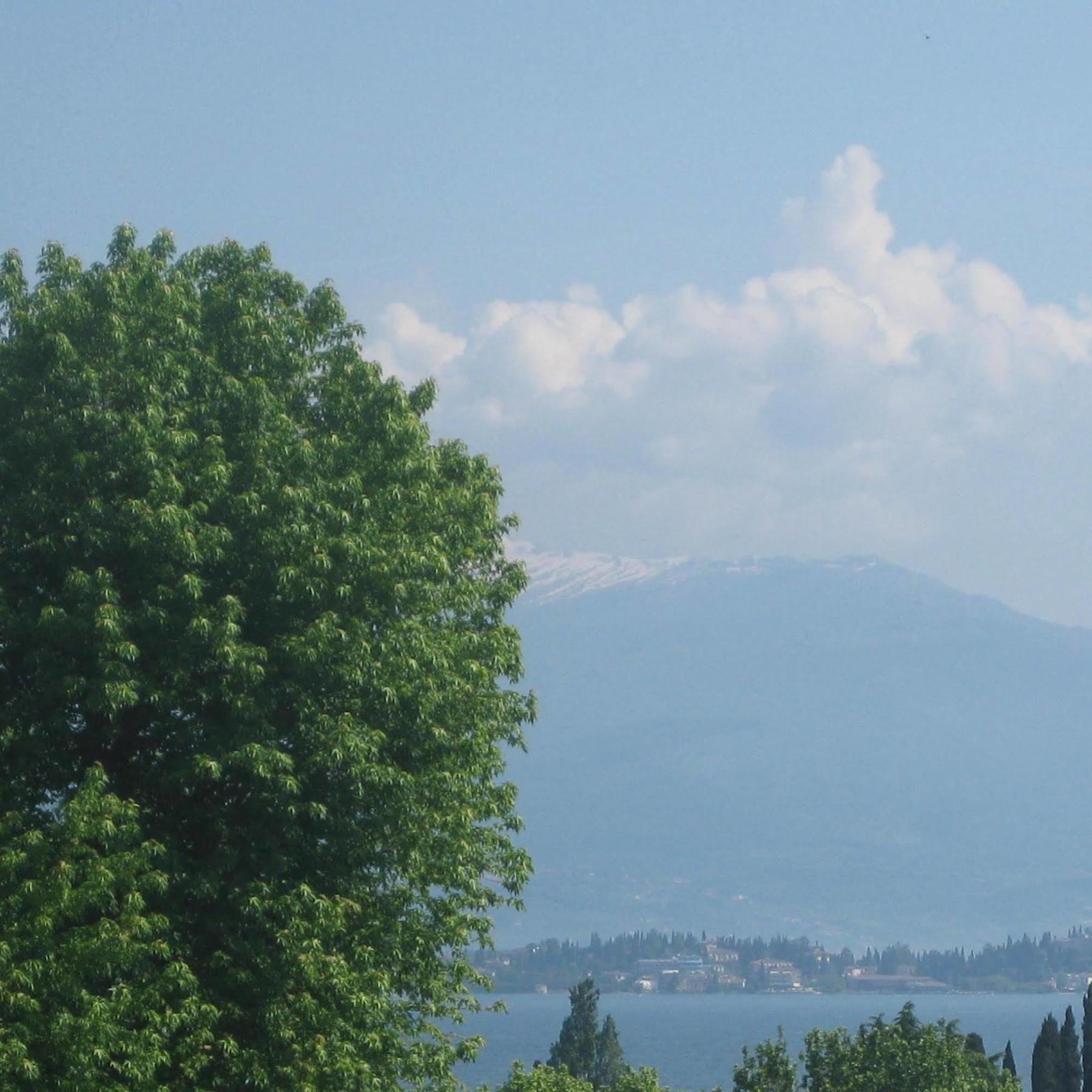 B&B Villa Adriano Desenzano del Garda Dış mekan fotoğraf