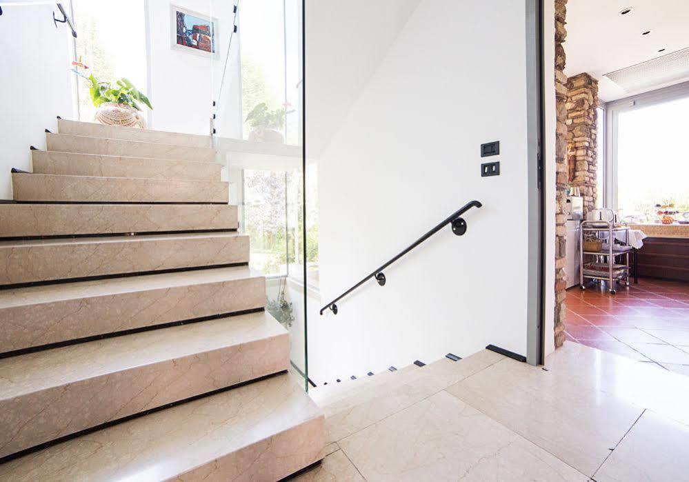 B&B Villa Adriano Desenzano del Garda Dış mekan fotoğraf